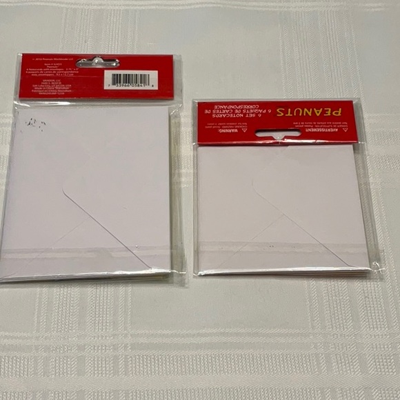 Peanuts 2 Pack  Six Notecards Each - Picture 4 of 4
